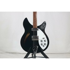 [Rickenbacker] Guitare