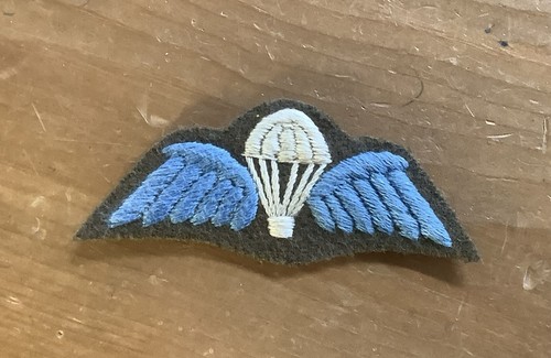 Brevet tissu parachutiste - brevet,