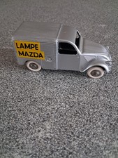 2cv Fourgonnette JRD Lampe