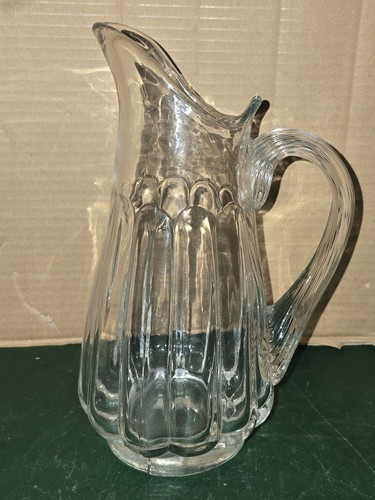 Ancienne carafe verre soufflé