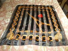 Foulard Carré Femme 104cm X