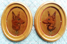 PAIRE DE TABLEAUX SUR BOIS  BERGER ALLEMAND