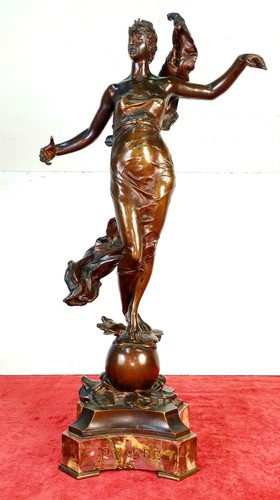 Phoebe sculpture bronze - phoebe., en
