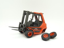 Schuco SB 1/24 - Chariot