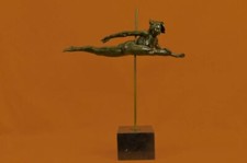 Main Fabriqué Gymnaste