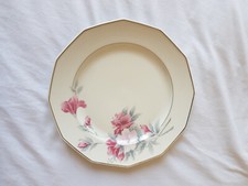 Plat rond de service en porcelaine de Limoges Betoule & Legrand