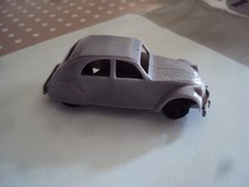 Voiture Miniature années 60 , Citroen 2CV  Cadeau Cadum Pax, parfait état !