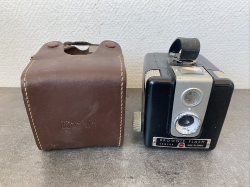 Camera brownie flash kodak - brownie,
