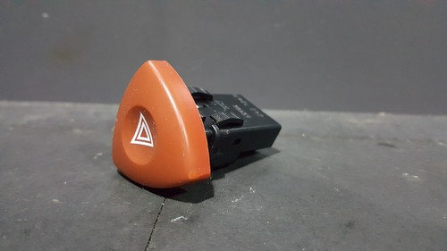 Bouton warning origine - bouton, renault