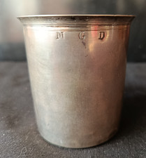 timbale argent massif – Poinçon Vieillard et femme 1819–1838 Orfèvre P Calice F