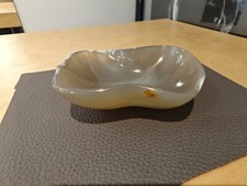 Rondelle brosse chinoise en agate sculptée L10 cm x H8 cm 