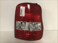 Feu arriere principal droit