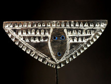 Ancien masque africain en