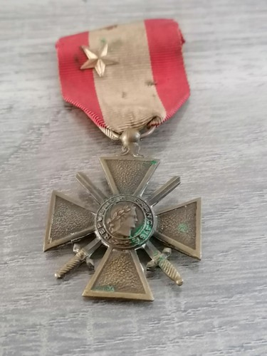 Médaille guerre - ,