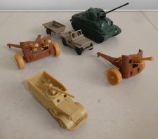 Lot de Jouet publicitaires Bonux canon jeep half track tank Sherman 1960’s
