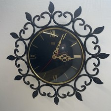 Horloge murale vintage en