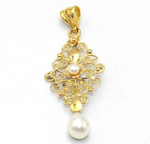 Pendentif filigrane avec deux - pendentif,