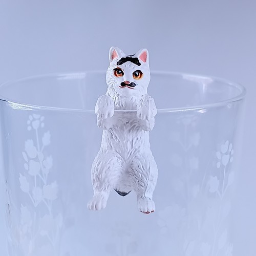 Chat moustache figurine - moustache,