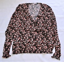 Haut tunique fond noir fleuri