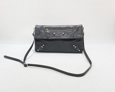 Balenciaga Sac croisé Giant