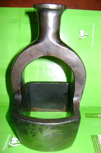 Outil ancien bourrelier - outil,