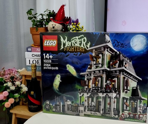 Lego 10228 haunted - lego,
