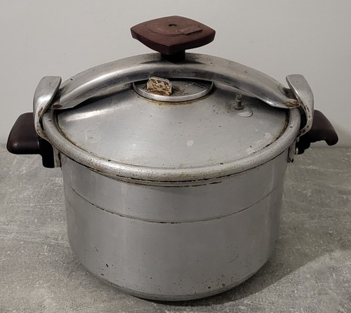 Ancienne cocotte minute seb - ancienne,