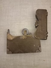 briquet poilu Forme Livre
