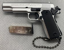 Pistolet 1911 A1 Gris Matt (Echelle 1:3) + 1 Munition + Chargeur - Version Boite