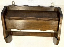 VINTAGE Etagère murale pin naturel teintée porte rouleau et dérouleur
