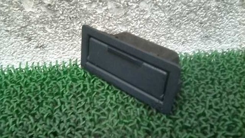 Cendrier porte arrière de - de,