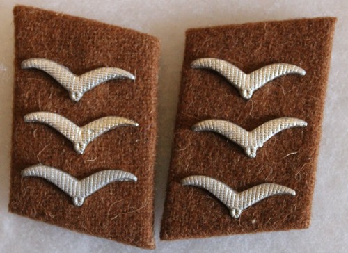 Patte col ober gefreiter - de,