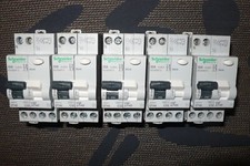 DISJONCTEUR DIFFERENTIEL 32A 30mA SCHNEIDER ELECTRIC, 2POLES. MERLIN GERIN 2P.