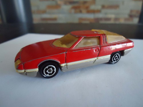 Majorette camargue rouge et - camargue,