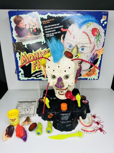 Hasbro monster face vintage - hasbro,