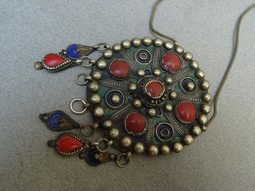 Fibule ronde beni - ronde, kabyle