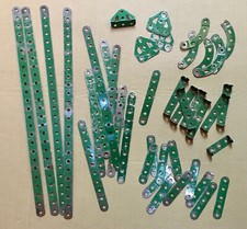 MECCANO - LOT DE PIECES