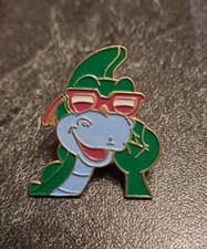 Pin's vintage Denver le dernier dinosaure serie animée pins ancien logo
