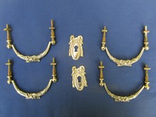 4 poignées 2 entrées serrure motif noeuds laiton tiroirs commode largeur 11 cm