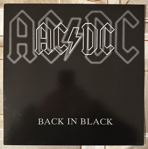 Back black lp - in,
