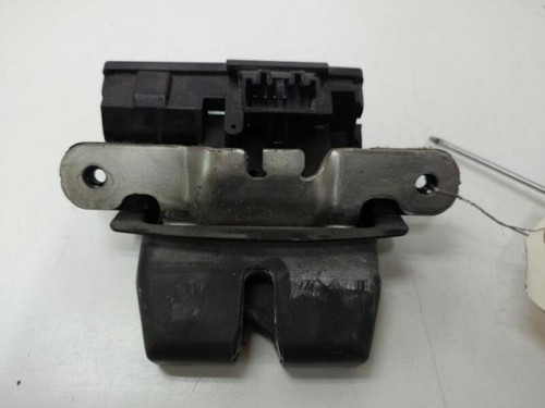 Serrure coffre ford fiesta - coffre,