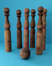 Jeu ancien de 6 quilles en