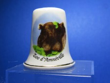 Dé à coudre  en porcelaine "