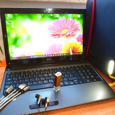 Acer 5750 CineCrystal 15