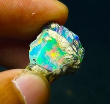 Opale éthiopienne sèche