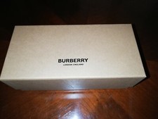 Rare super boite à lunettes en carton de luxe de la célèbre marque Burberry neuf