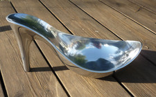 Escarpin décoratif design - Déco de vitrine, boutique