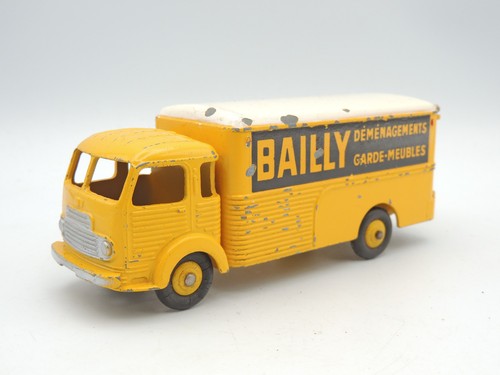 Dinky toys camion - camion, simca