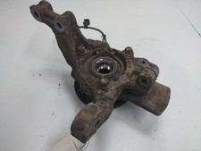 Pivot de moyeu avant gauche