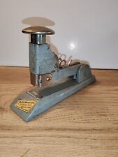 Ancienne  Agrafeuse SWINGLINE n° 13 high carbon staples Made in U.S.A. A Saisir 